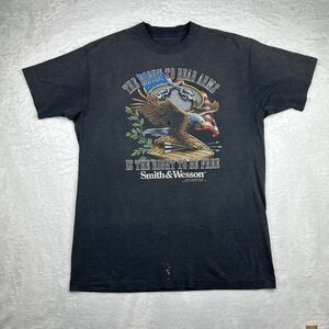 Vtg 3D Emblem Smith And‎ Wesson The Right To Bear Arms T-Shirt Distressed XL